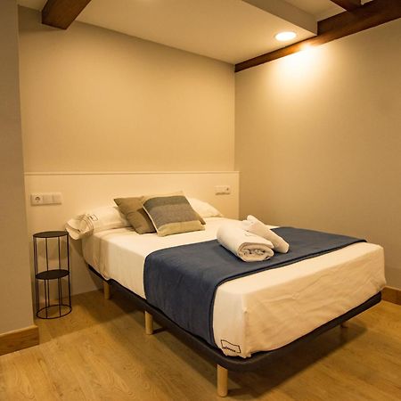 Hostal Nomade Santiago ซานติอาโก เด กอมโปสเตลา ภายนอก รูปภาพ