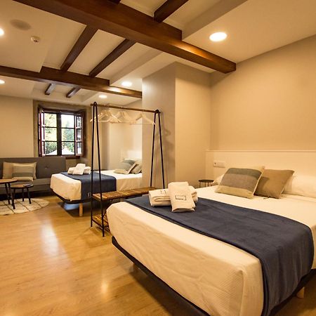 Hostal Nomade Santiago ซานติอาโก เด กอมโปสเตลา ภายนอก รูปภาพ