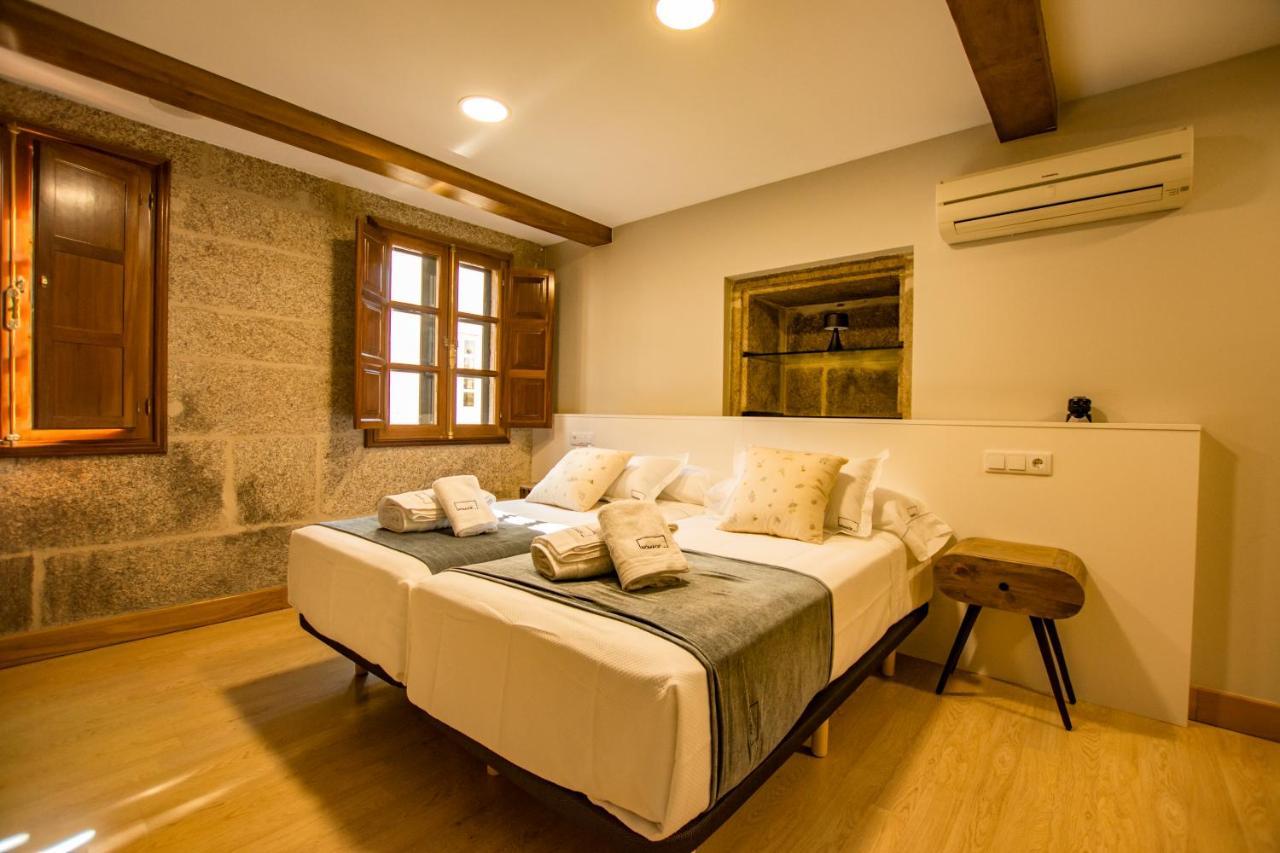 Hostal Nomade Santiago ซานติอาโก เด กอมโปสเตลา ภายนอก รูปภาพ