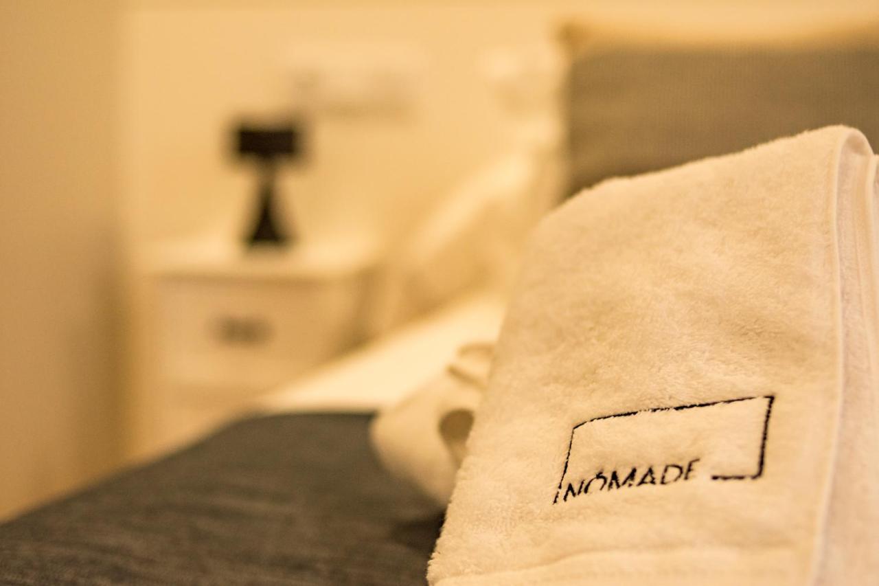Hostal Nomade Santiago ซานติอาโก เด กอมโปสเตลา ภายนอก รูปภาพ