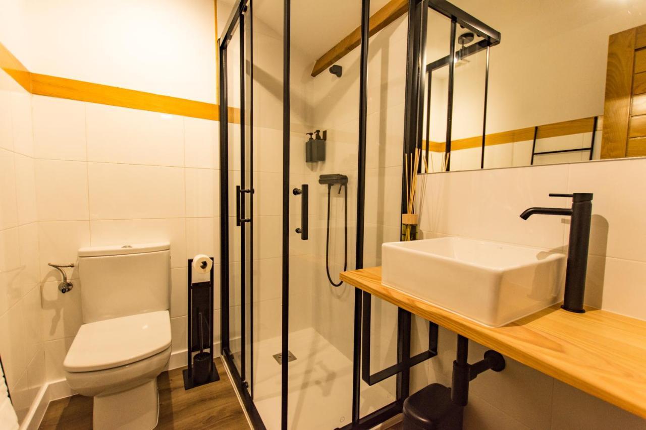 Hostal Nomade Santiago ซานติอาโก เด กอมโปสเตลา ภายนอก รูปภาพ
